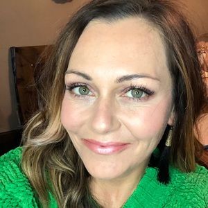 Meet your Posher, Mandy